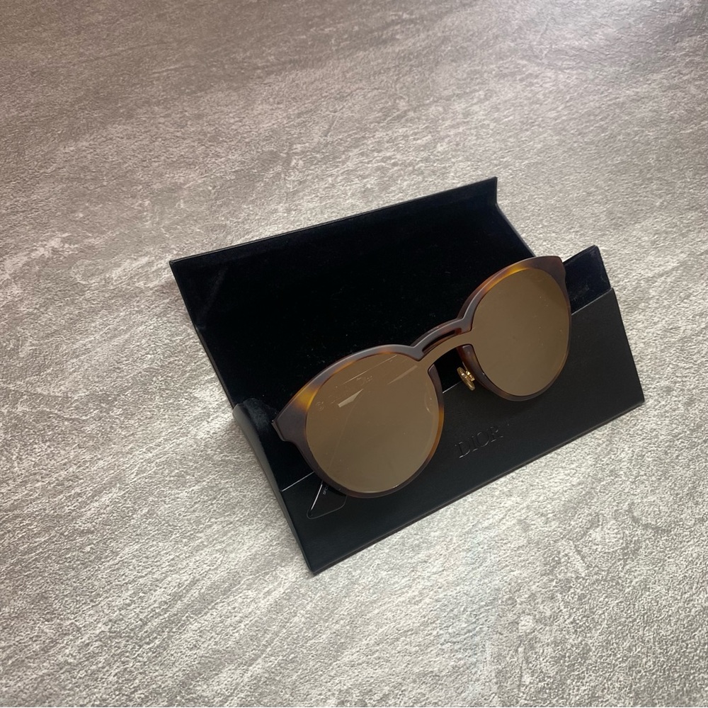 Christian Dior Onde 1/S Tortoise Round Sunglasses 5FC CD Italy Unisex Authentic